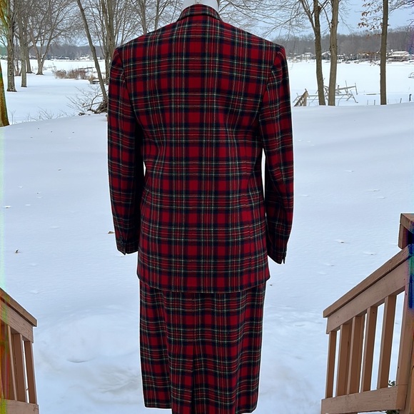 Vintage Woolrich unworn tartan plaid suit 10 - Picture 4 of 11